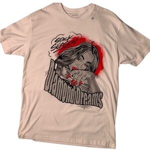 Sz xl Graphic White T-Shirt with Red Accents outrank brand